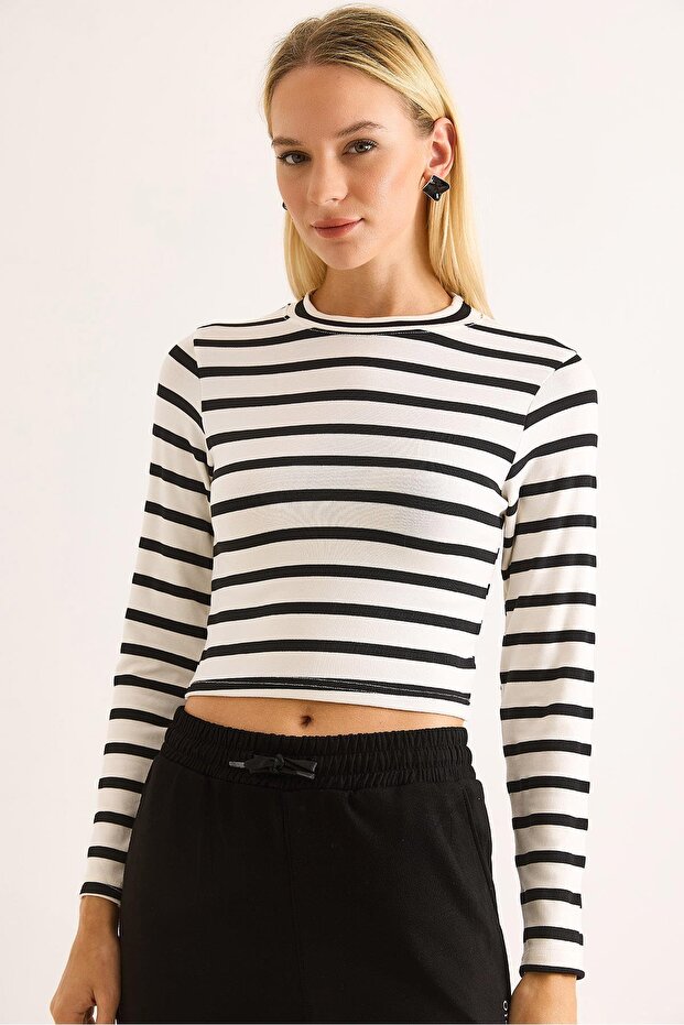 Women's Stripe Patterned Crop Blouse Black