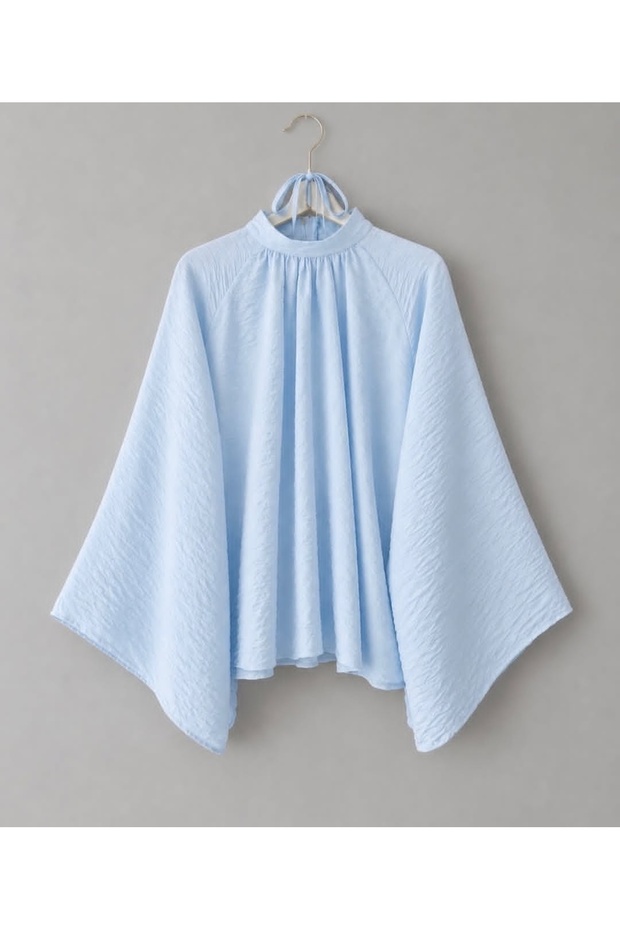 Hakim Collar Pleated Oversize Blouse (Suitable for Size 38-42)