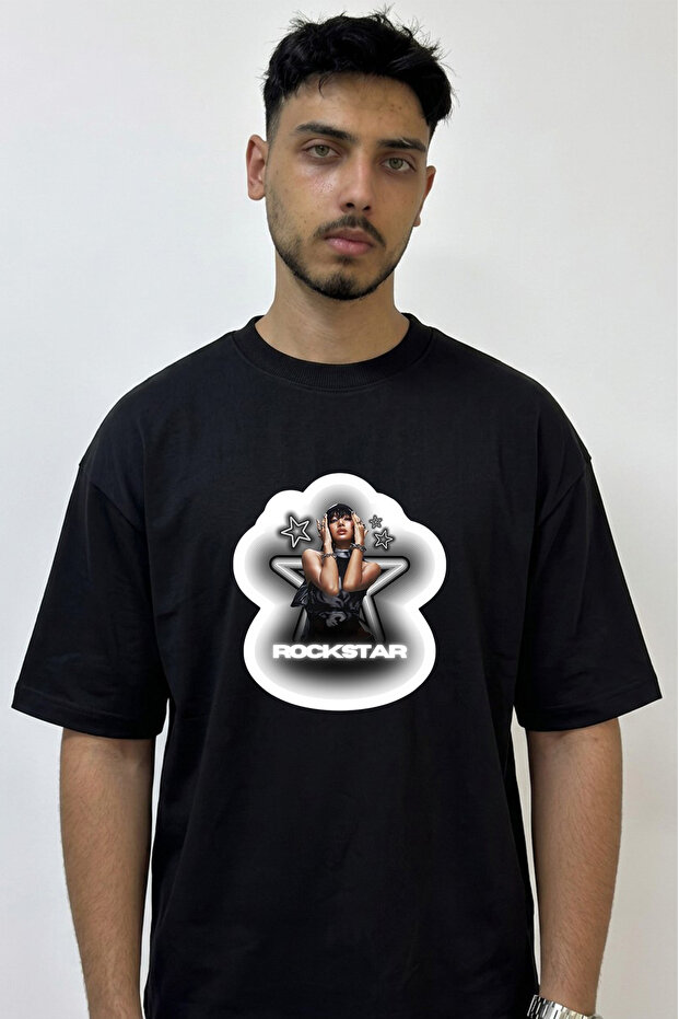Lisa Rockstar Design Printed Oversize Black T-Shirt