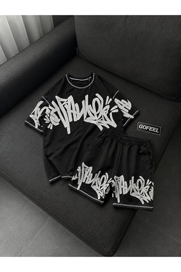 طقم تي شيرت وشورت للجنسين من OPHELLA Graffiti