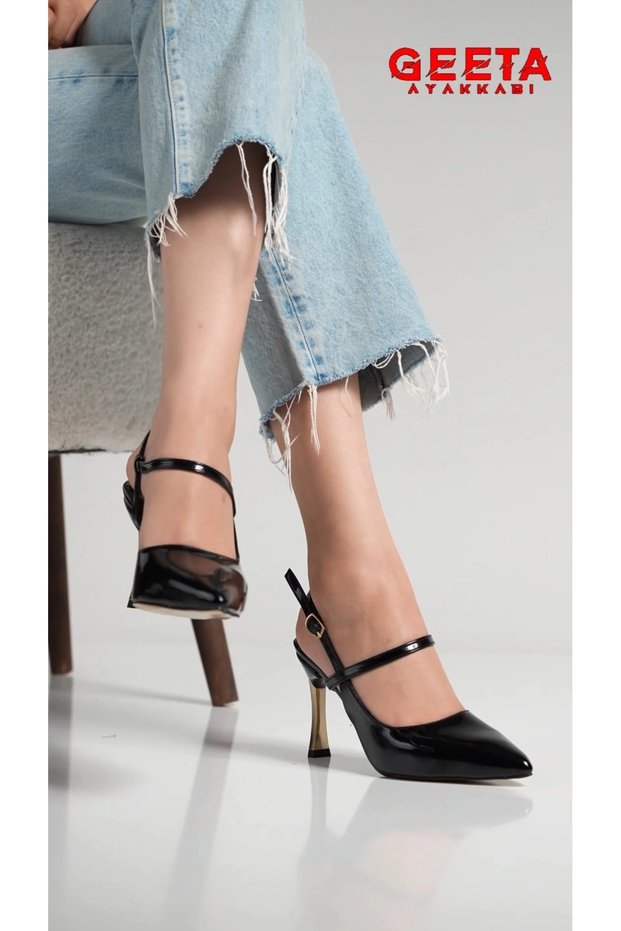 Women's Gold Heel Detailled Shoes Black Satin
