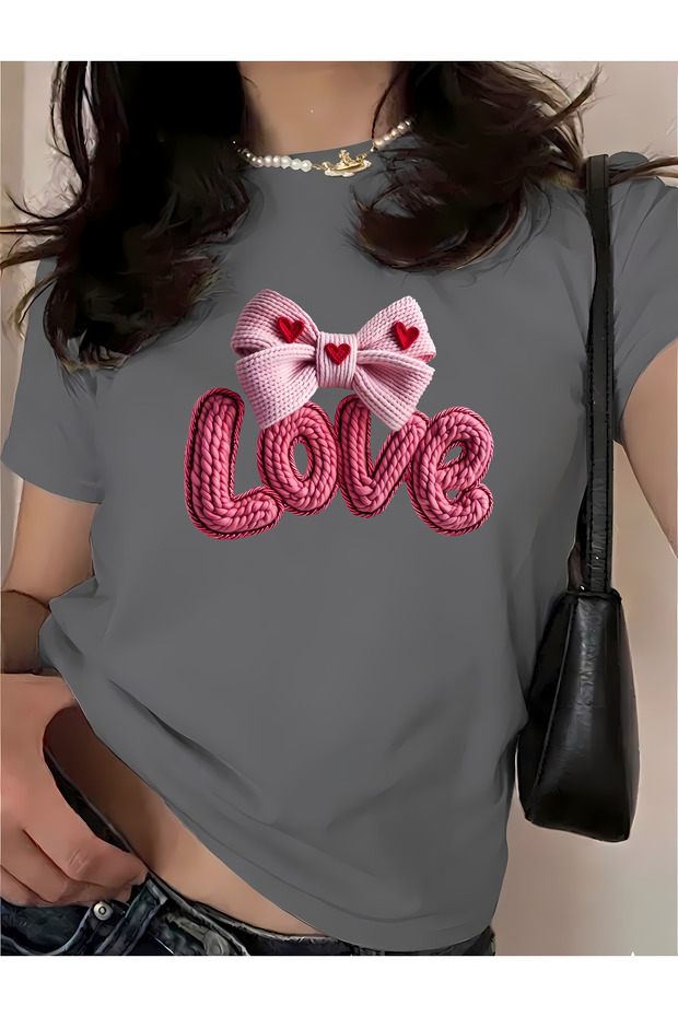 تي شيرت قطني كبير الحجم مطبوع عليه Love Bowknot
