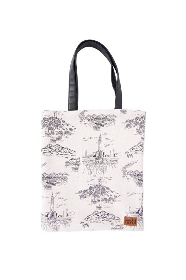 Practical Tote Bag with a Hajj Journey Design