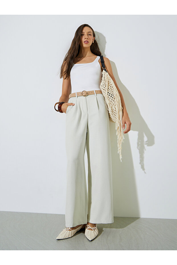 Cream Wide Leg Pants with Side Pocket
