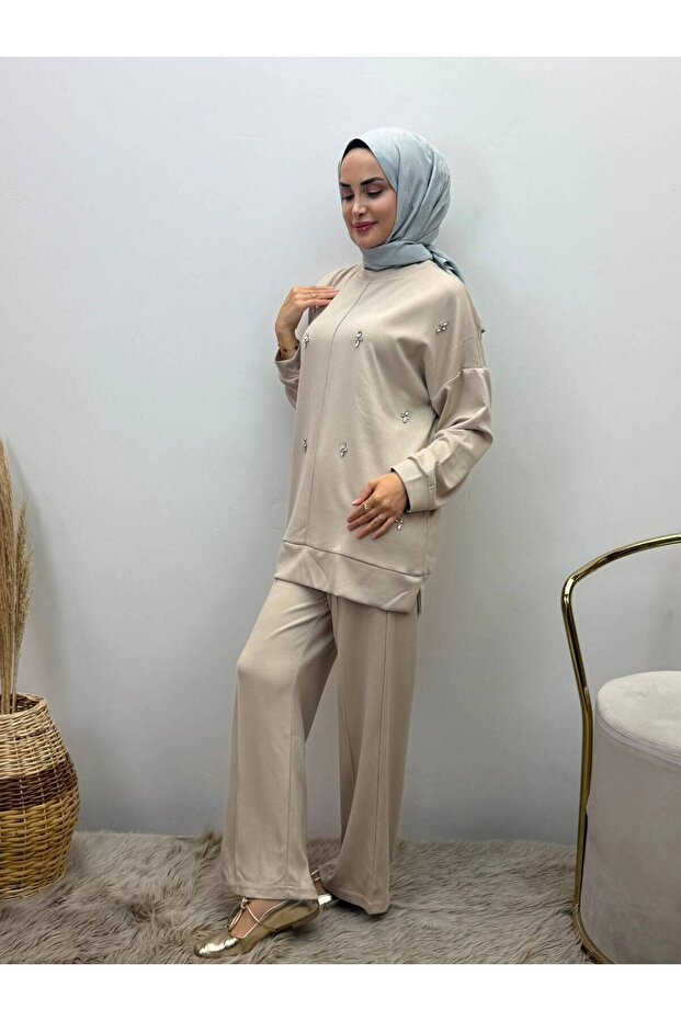 Stone-Embellished Two-Piece Modest Tunic and Pants Set