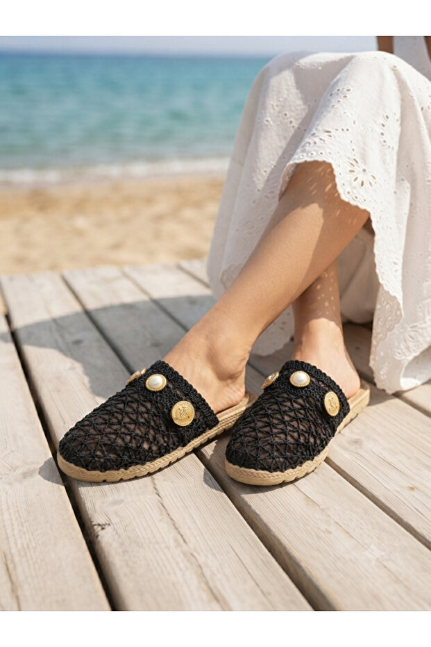 Ultra-Comfortable Everyday Knitwear Slippers
