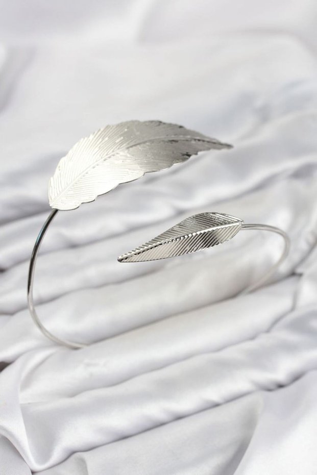 Pazu Bracelet Silver Color Brass Leaf Model Tj-Bb8574