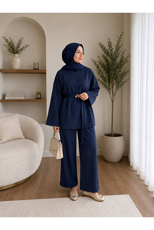 طقم سكوبا محتشم للنساء