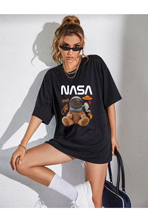 تي شيرت مطبوع بتصميم NASA BEAR بحجم كبير