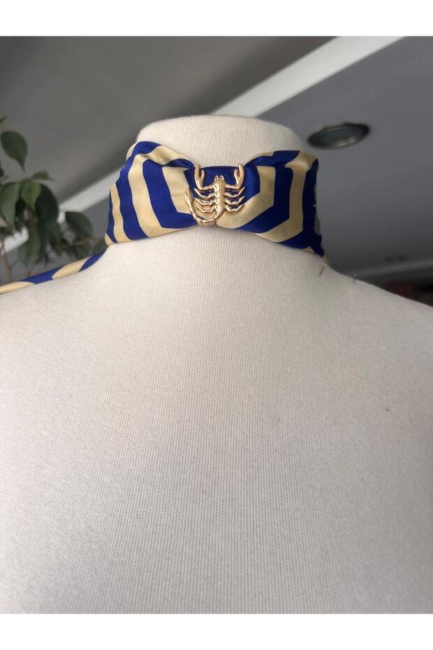 Naomıe