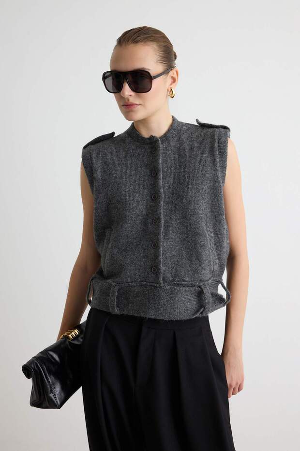 Anthracite Soft Textured Thick Belt Detailed Regular Vest Twoaw27Ye00004
