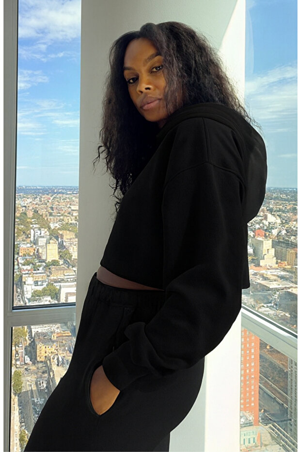 Women's Crop Oversize Hooded Sweatshirt - K17 3020