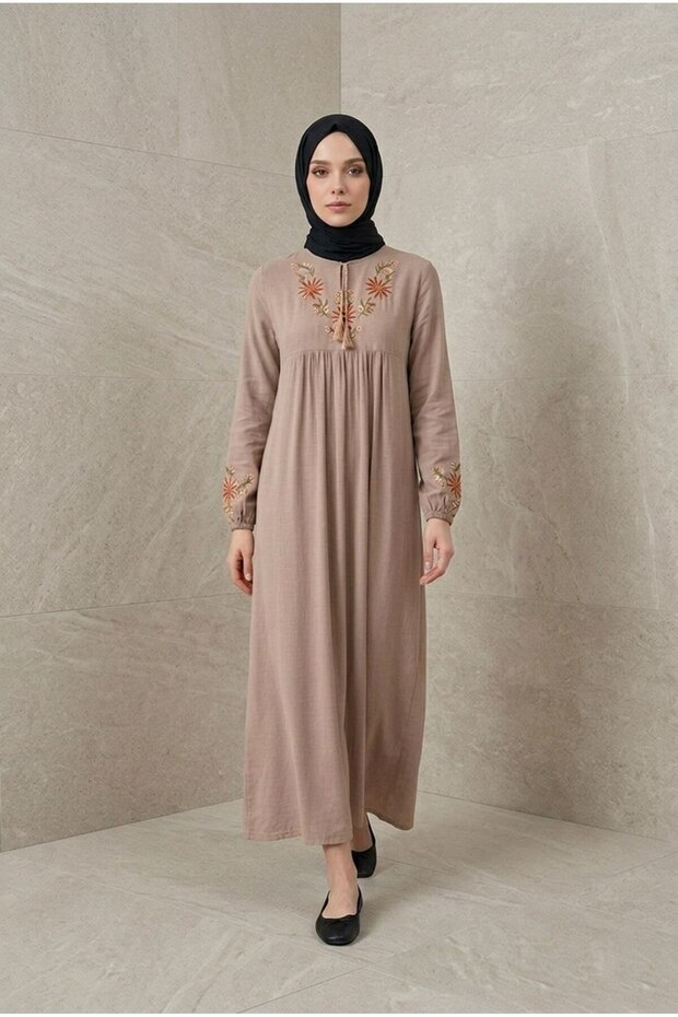 Çi̇ğdem Elbi̇se Mink Viscose Fabric Women's Dress with Tassel and Embroidery Detail
