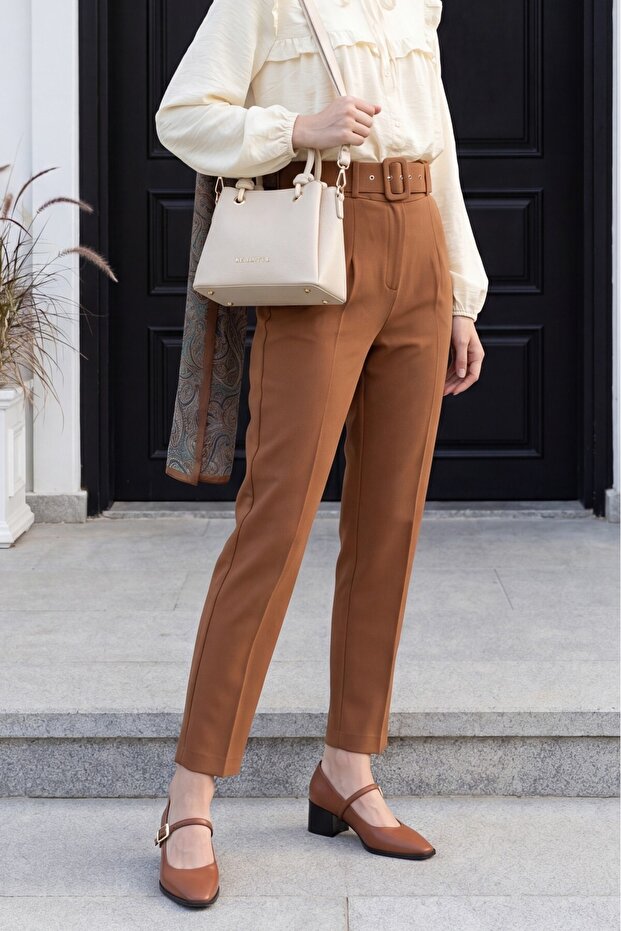 Thick Belted Fabric Trousers - Cinnamon