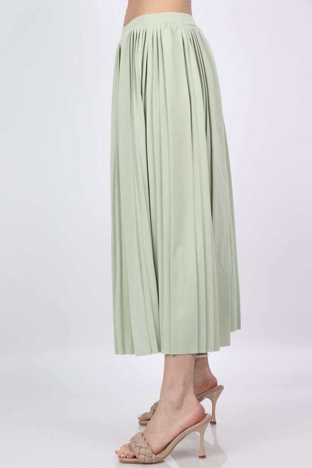 Solid Pleated Midi Skirt - 2