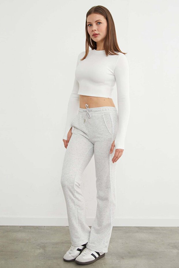 3 Threaded Side Stripe Tie-Up Sweatpants