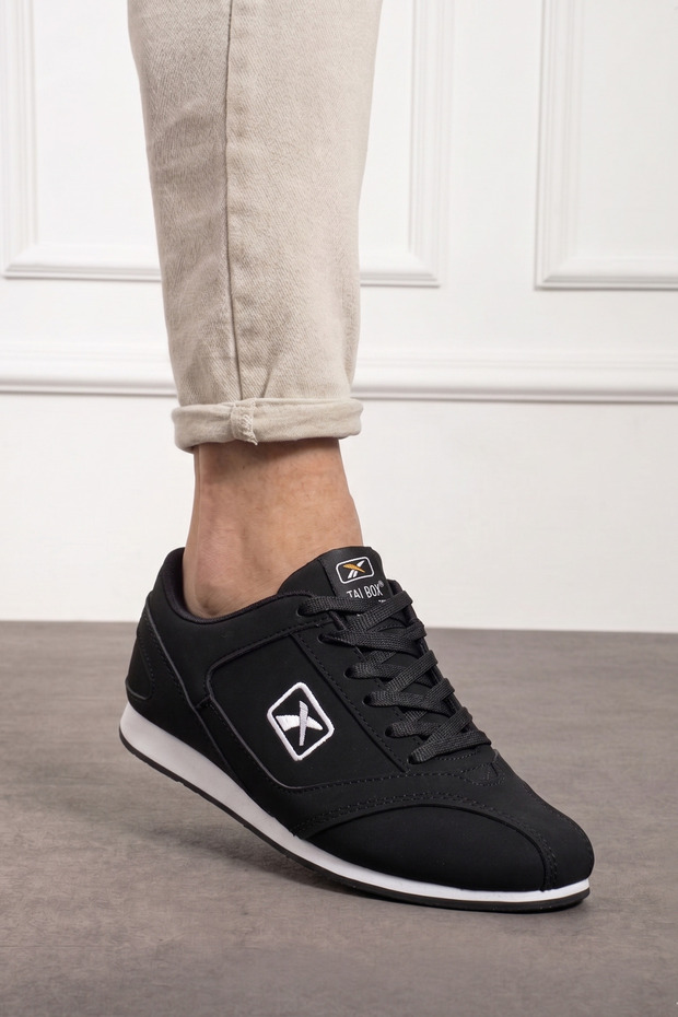 Unisex Black Lace-Up Sneaker Flexible Orthopedic Breathable and Comfortable Ergonomic Daily Shoe