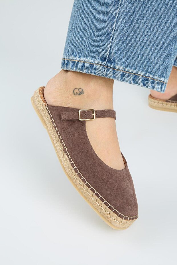 Silvia Women's Leather Genuine Leather Single Strap Sabo Brown Slippers