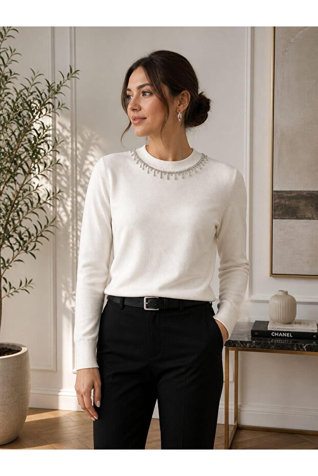 Long Sleeve Crew Neck Sweater with Stone Detail
