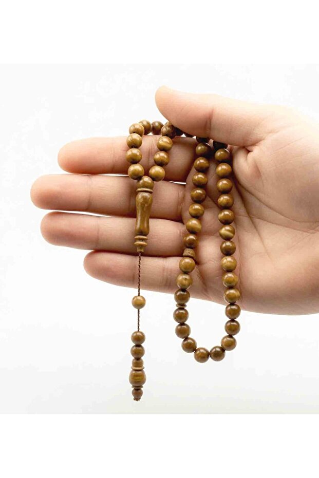 Natural Kuka Tree 33-Piece Rosary Eut00K2