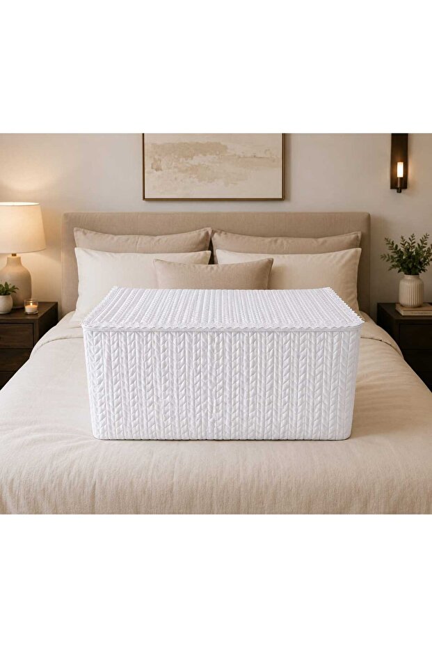 Premium Dowery Box with Goose Feather Pattern Cushion