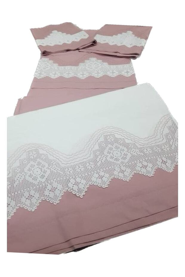 Handcrafted Lace Bedding Set