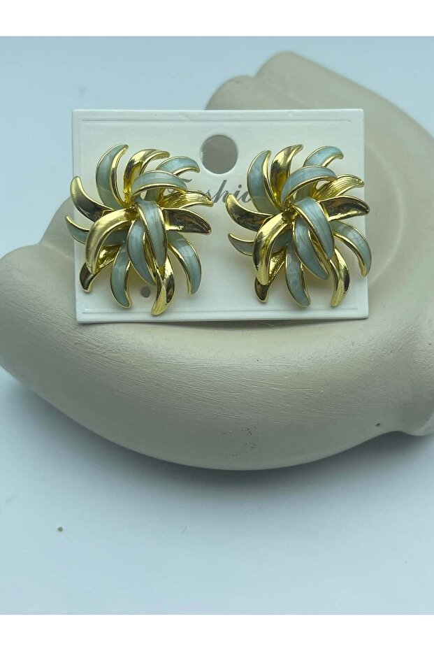 Green Wind Rose Earrings - 26Vipkb11