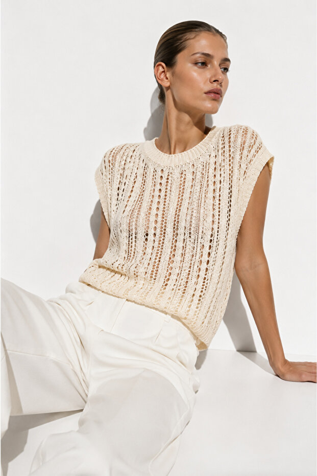 Women's openwork loose mercerized premium knit blouse - summer chic lightweight sleeveless top