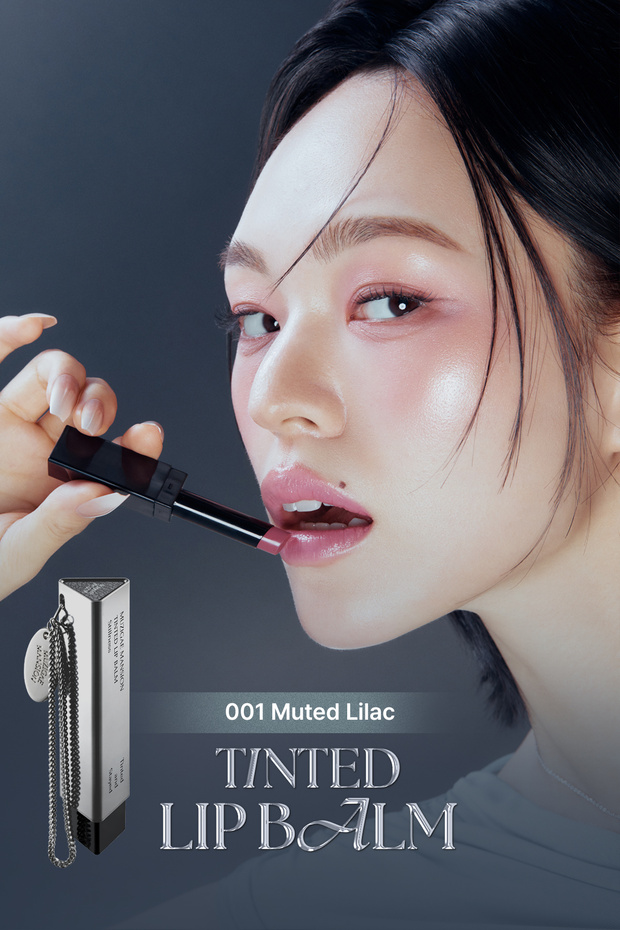 Intensely Moisturizing Lip Balm Offering Permanent Color Tinted Lip Balm (001 Muted Lilac)
