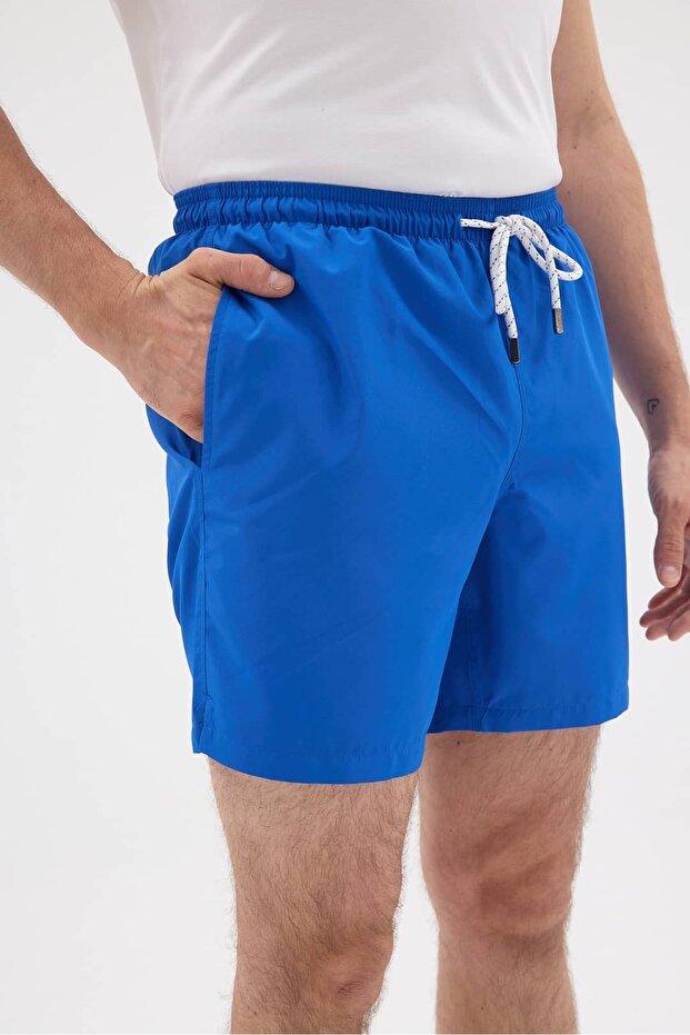 شورت سباحة رجالي بسيط بدون نقوش