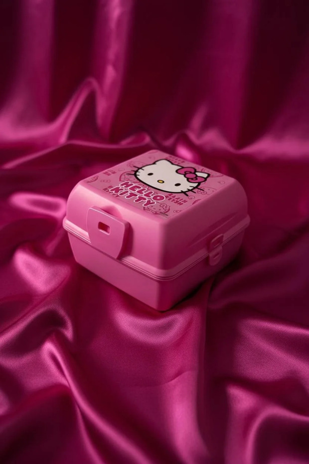 Compartmentalized Lunch Box with Spoon and Fork Set | Lunch and Breakfast Box Hello Kitty 1,32 L