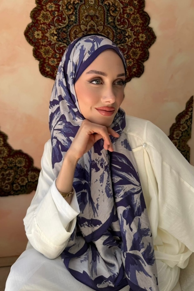 Navy Blue Patterned Silk Shawl