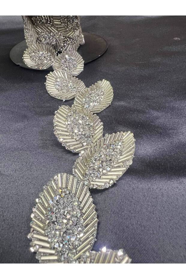 Iron-On Leaf Stripe Silver