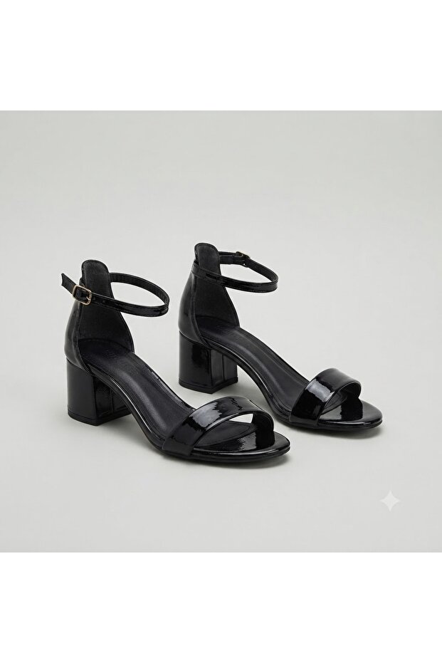 (Serrace) Thick Short Heeled Single Band Women's Sandals Black