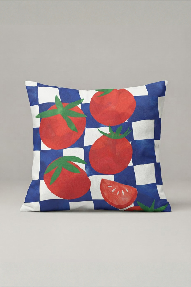 Red Tomato Patterned Throw Pillow Cover on Checkered Background 124 – Tomato Checker Design 45X45 cm