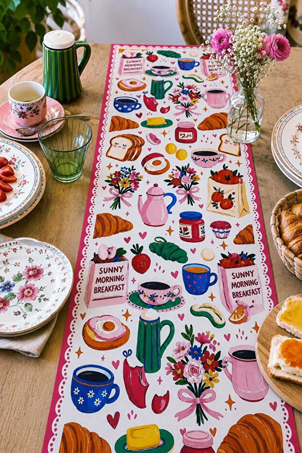 سجادة ممر من البوليستر بطباعة رقمية من BREAKFAST BLOOM (DRUN)