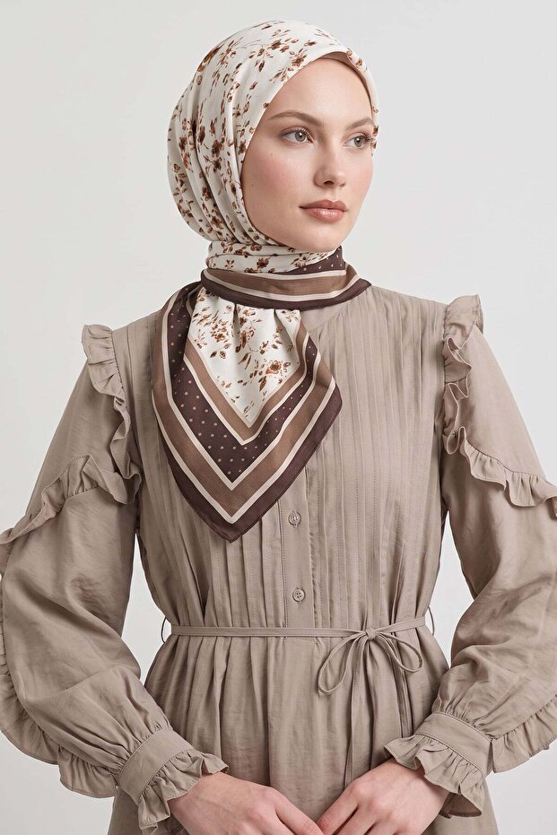 وشاح نايدا منقوش 8039 - بني إكرو