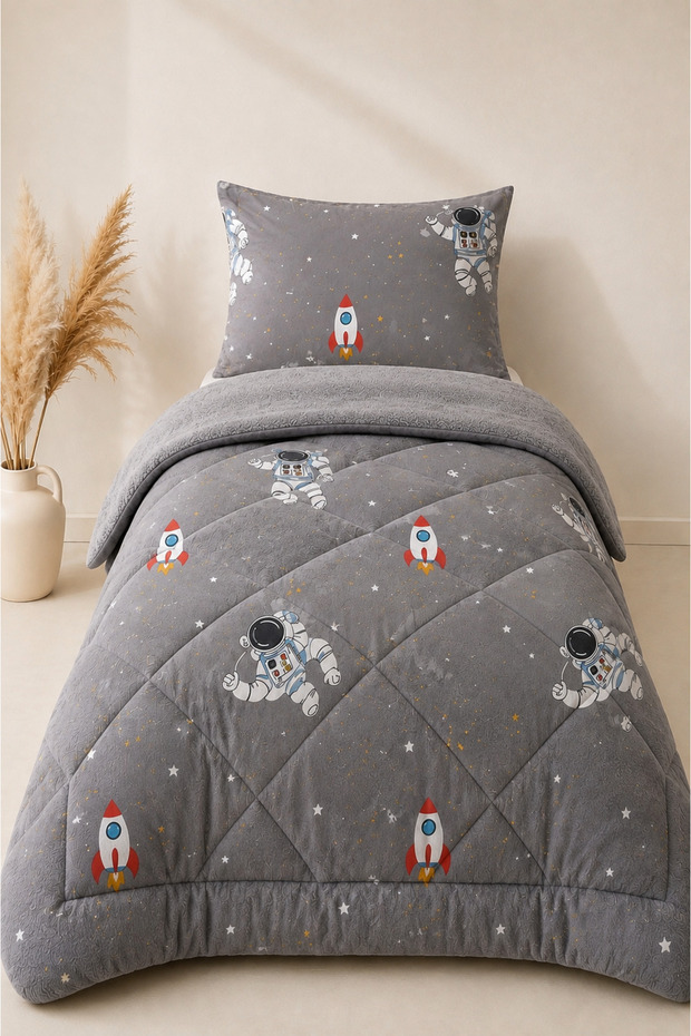 Single Person 4 Piece Wellsoft Fleece Fluffy Sleeping Set / Astronaut Gray Tk