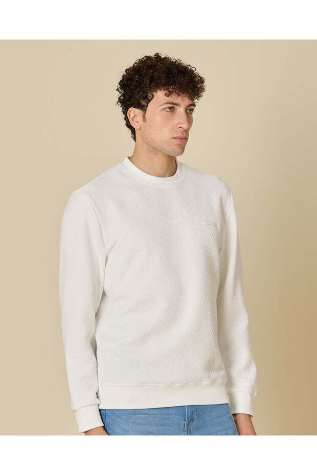 Boys White Jacquard Crew Neck Sweatshirt