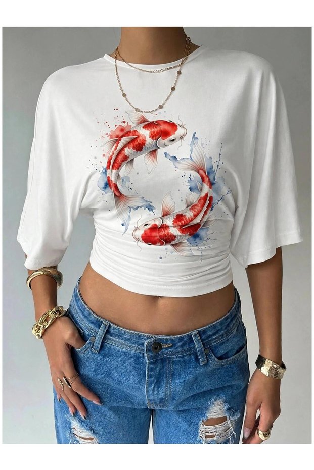 Women's Lycra Bat Sleeve Crop T-Shirt, Fitted at the Waist, Stretchy Fabric