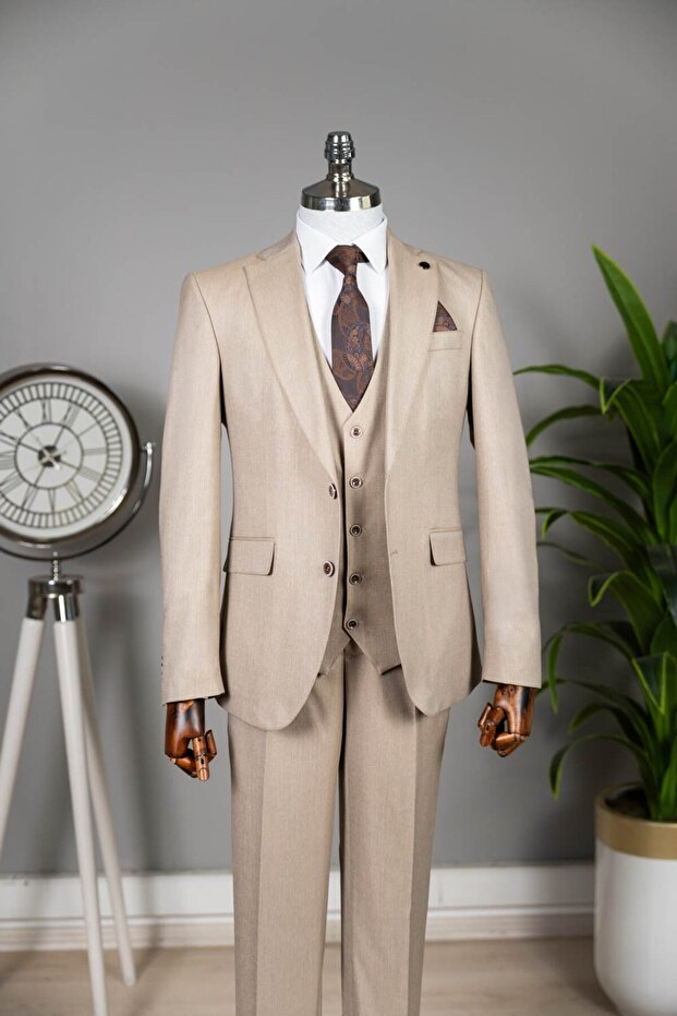 Exclusive Vest Suit Beige