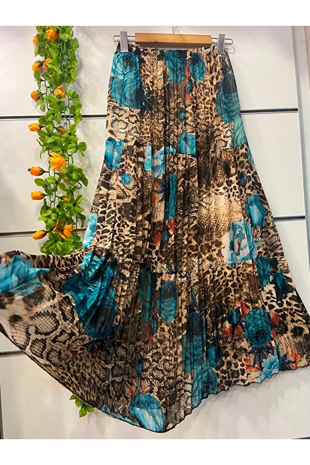 Patterned Three-Layer Chiffon Skirt with Lining