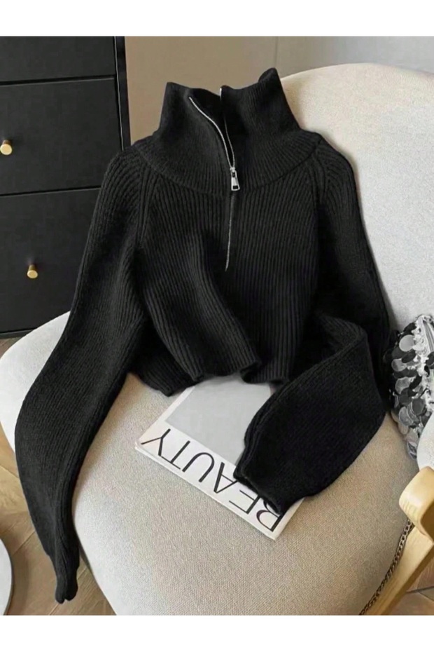 Women's Turn-Down Collar Oversize Thessaloniki Knit Zippered Sweater