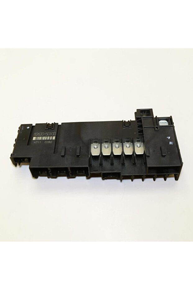 Fit for Lexus LS460 2007-2017 OEM Front Engine Fuse Fusible Link Block Relay 82620-50100 (Used)