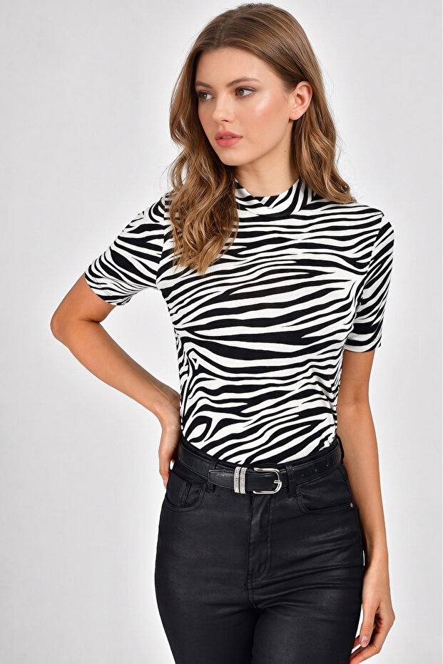 Women's Ecru Half Fisherman Blouse App107