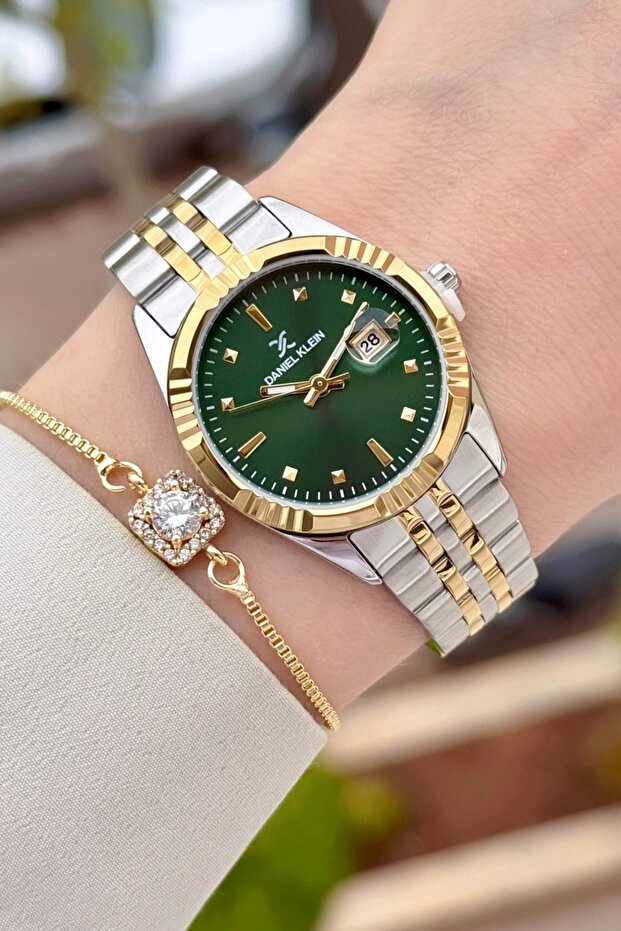 Women's Wristwatch with Green Dial, Gold Gray Color, 30 mm Adjustable Strap
