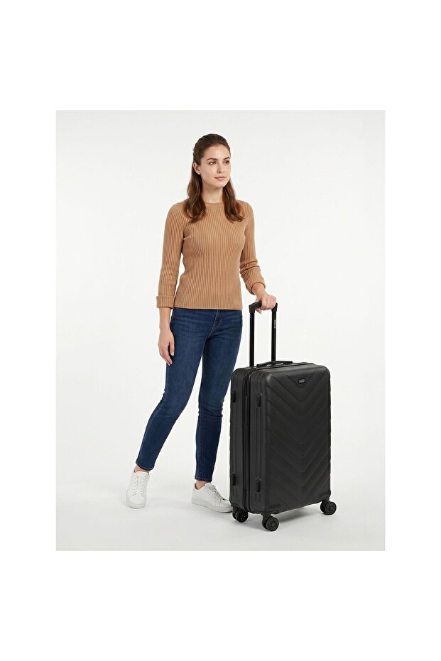 Essentials 07 MEDIUM 4 Rollen Trolley 67 cm - 6