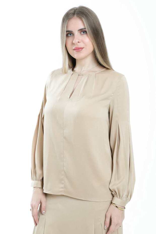 بلوزة سادة بأكمام منفوخة - 2