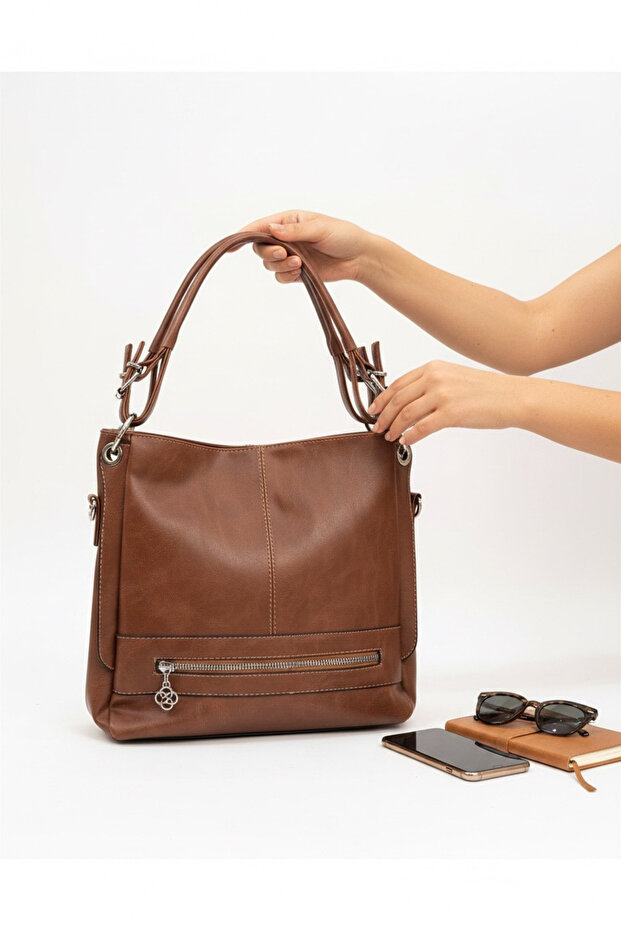 Lyra Nomad Brown Multi-Compartment Women's Shoulder Bag Functional Urban Collection