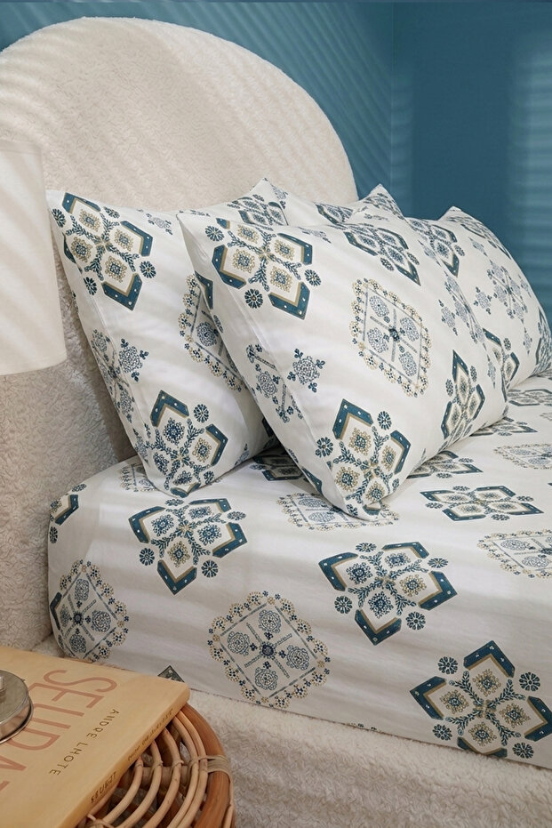 Crystal Patterned Fitted Sheet Set - Twin/ Double/ King Size - 5